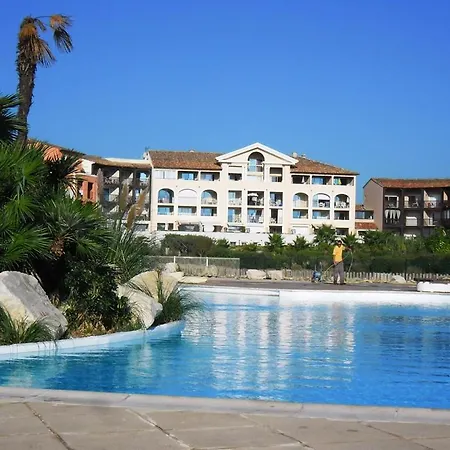 Gasbuss - Golfe De St-tropez - En Duplex Avec Piscine Et Acces Direct A La